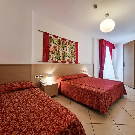 Διαμέρισμα With A Comfortable Sunlit Terrace