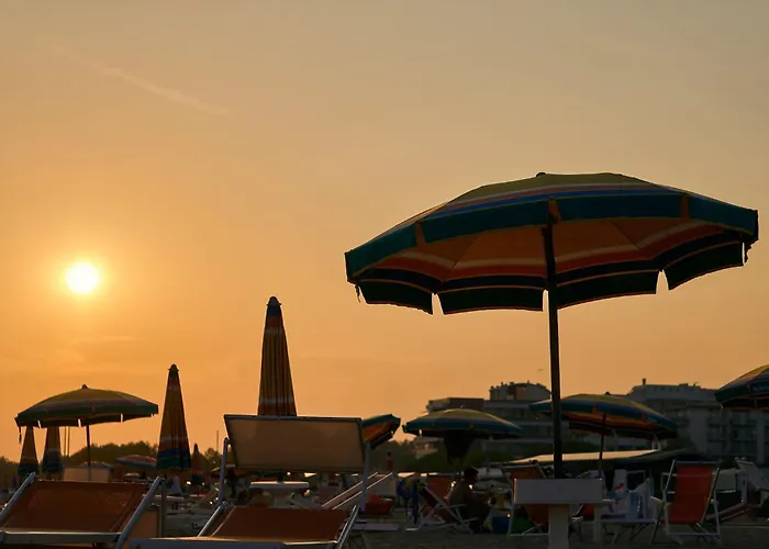 With A Comfortable Sunlit Terrace * Bibione